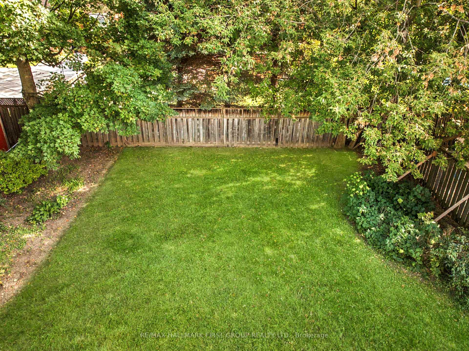 Photo 43 of 21 Ivan Road, Scarborough, Centennial Scarborough — HOMEH