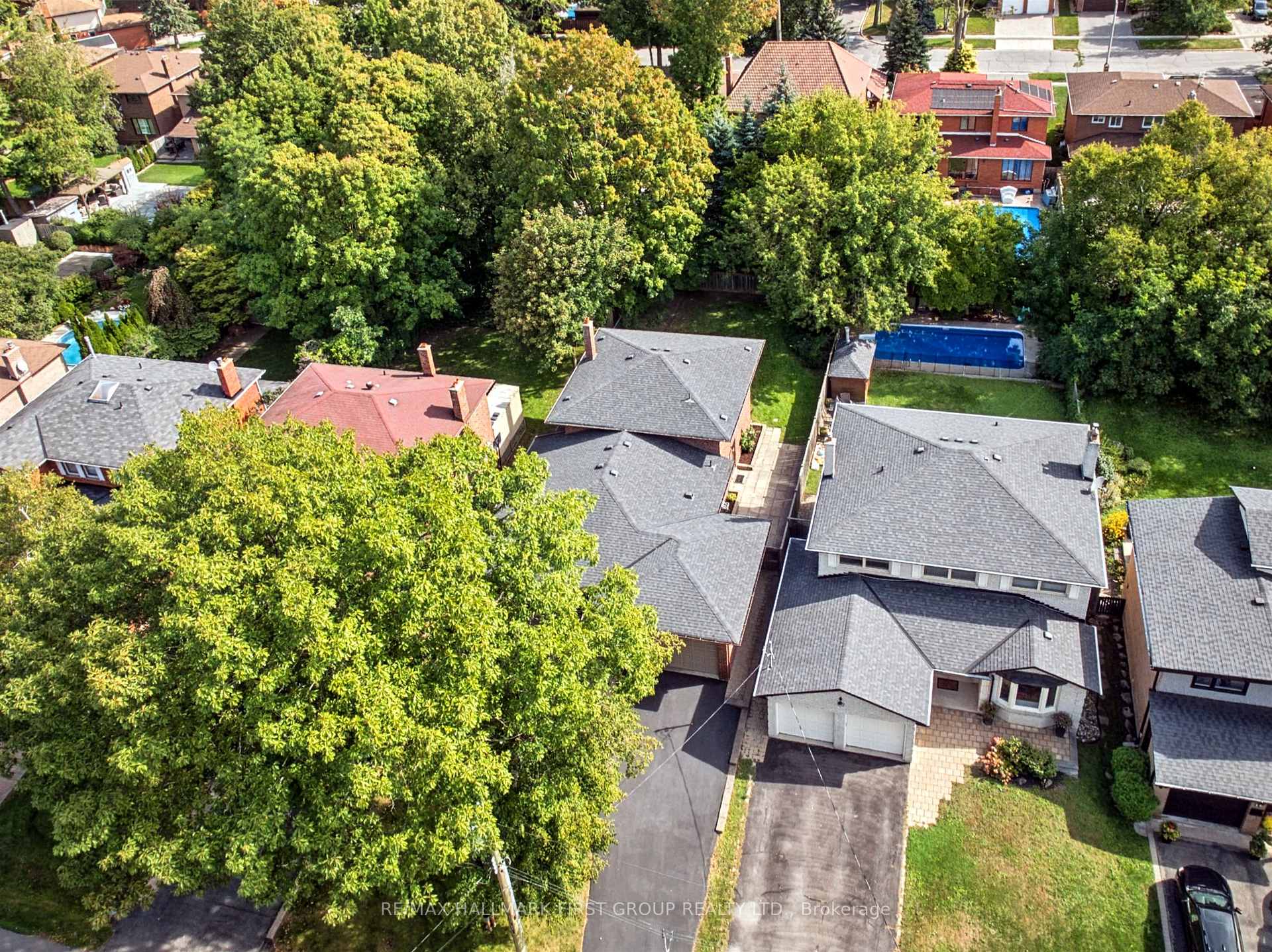 Photo 47 of 21 Ivan Road, Scarborough, Centennial Scarborough — HOMEH