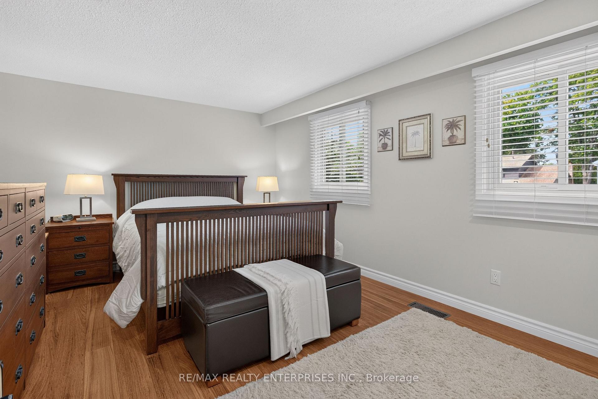 Photo 28 of 2482 Windjammer Road E, Mississauga, Erin Mills — HOMEH