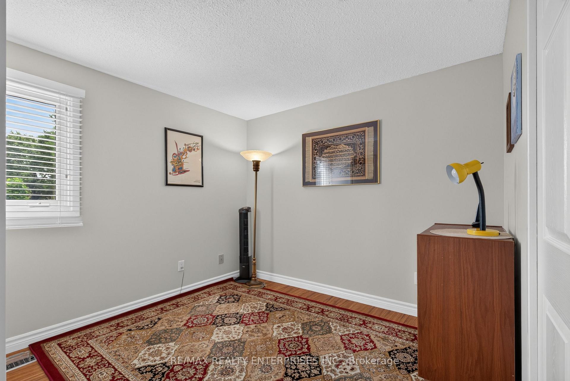 Photo 30 of 2482 Windjammer Road E, Mississauga, Erin Mills — HOMEH