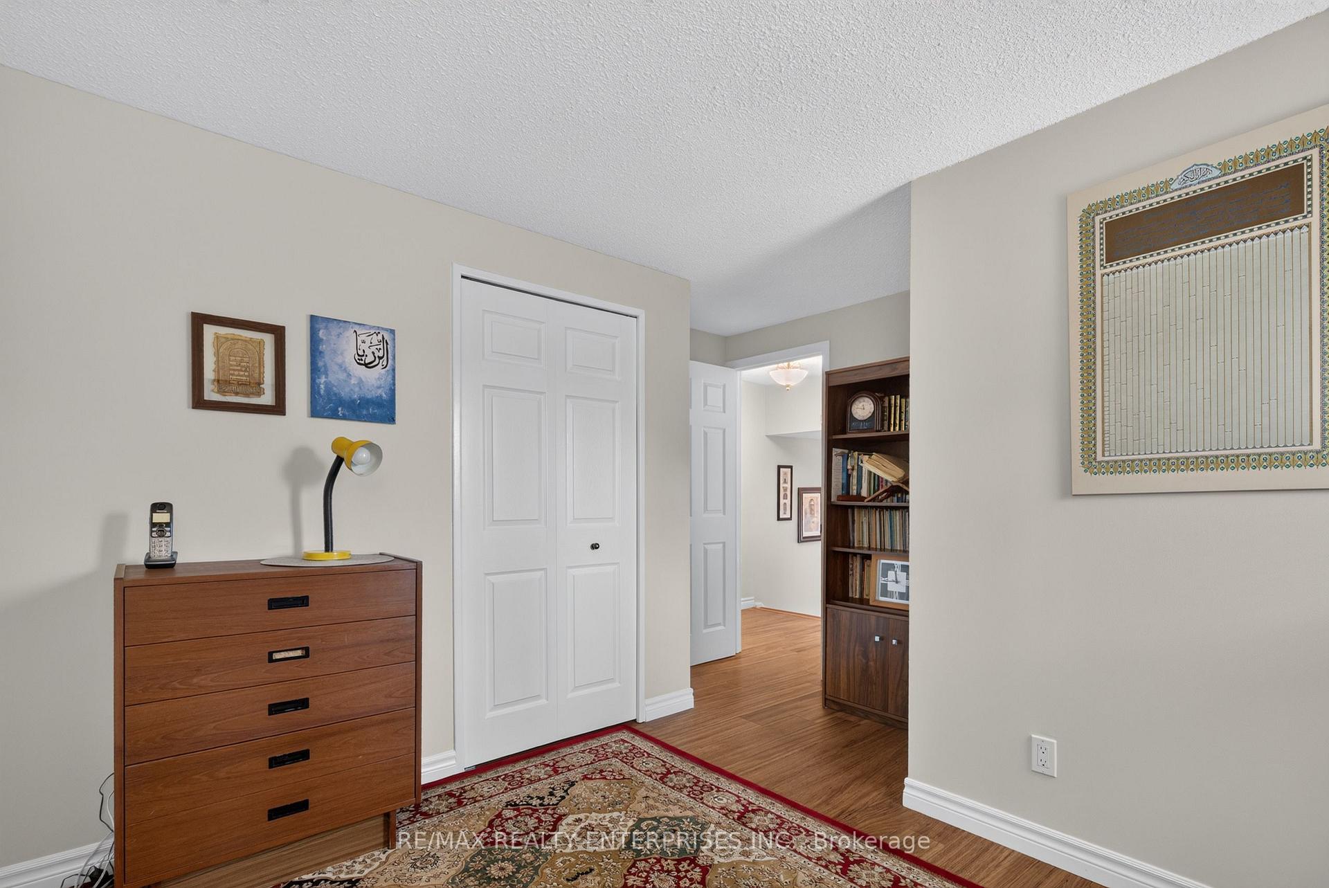 Photo 31 of 2482 Windjammer Road E, Mississauga, Erin Mills — HOMEH
