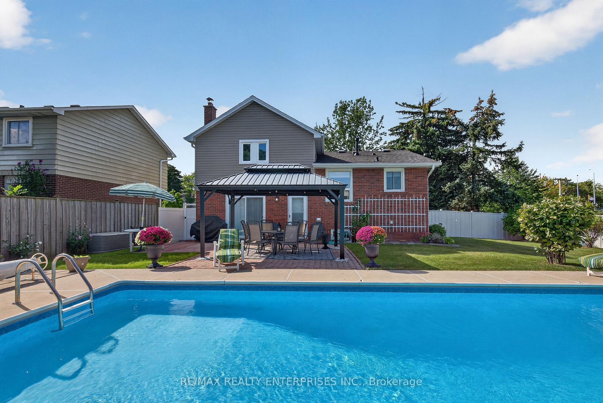 Photo 41 of 2482 Windjammer Road E, Mississauga, Erin Mills — HOMEH