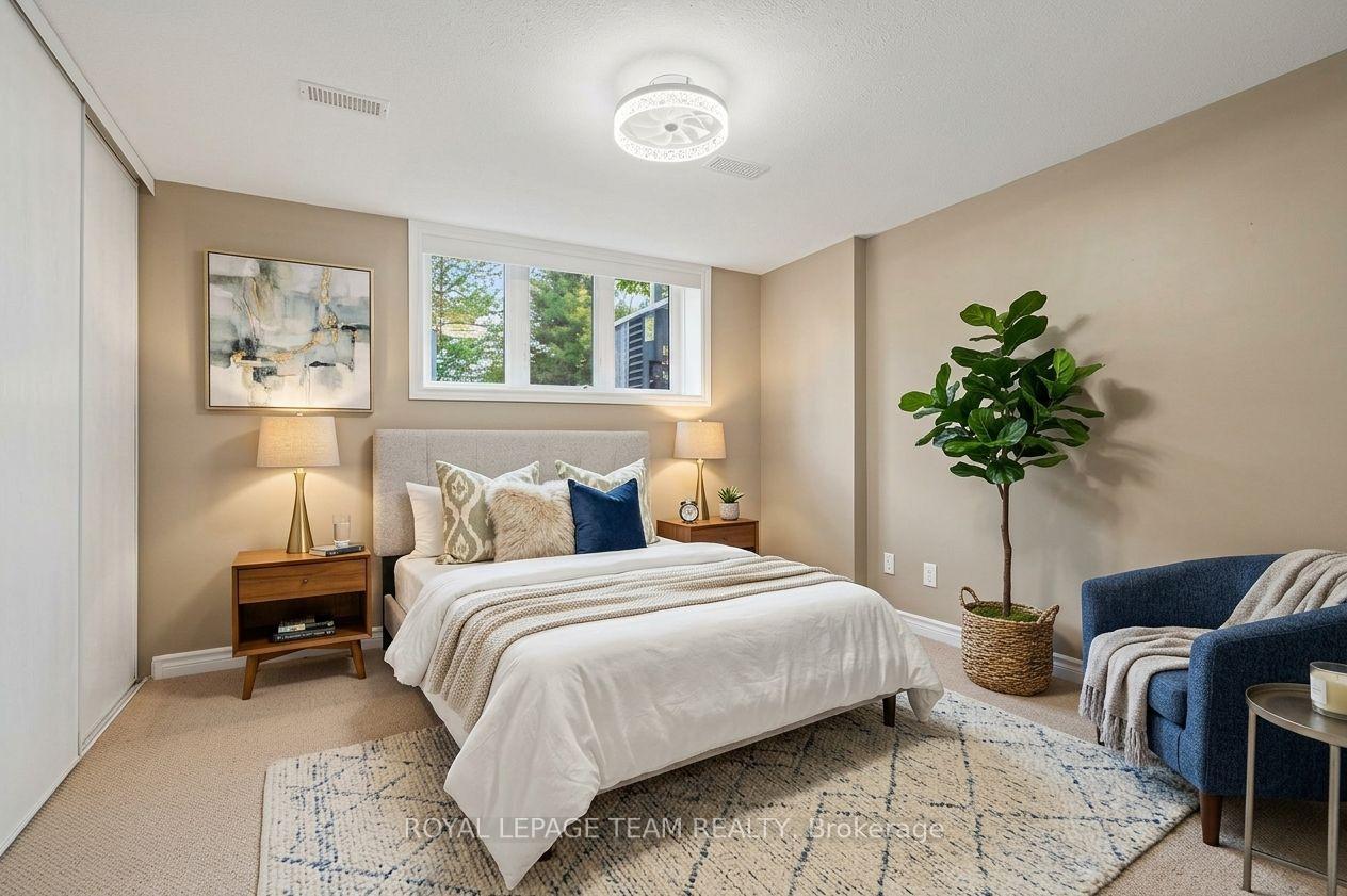 Photo 15 of Unit A, 391 Chapman Mills Drive, Ottawa, Barrhaven - Strandherd — HOMEH