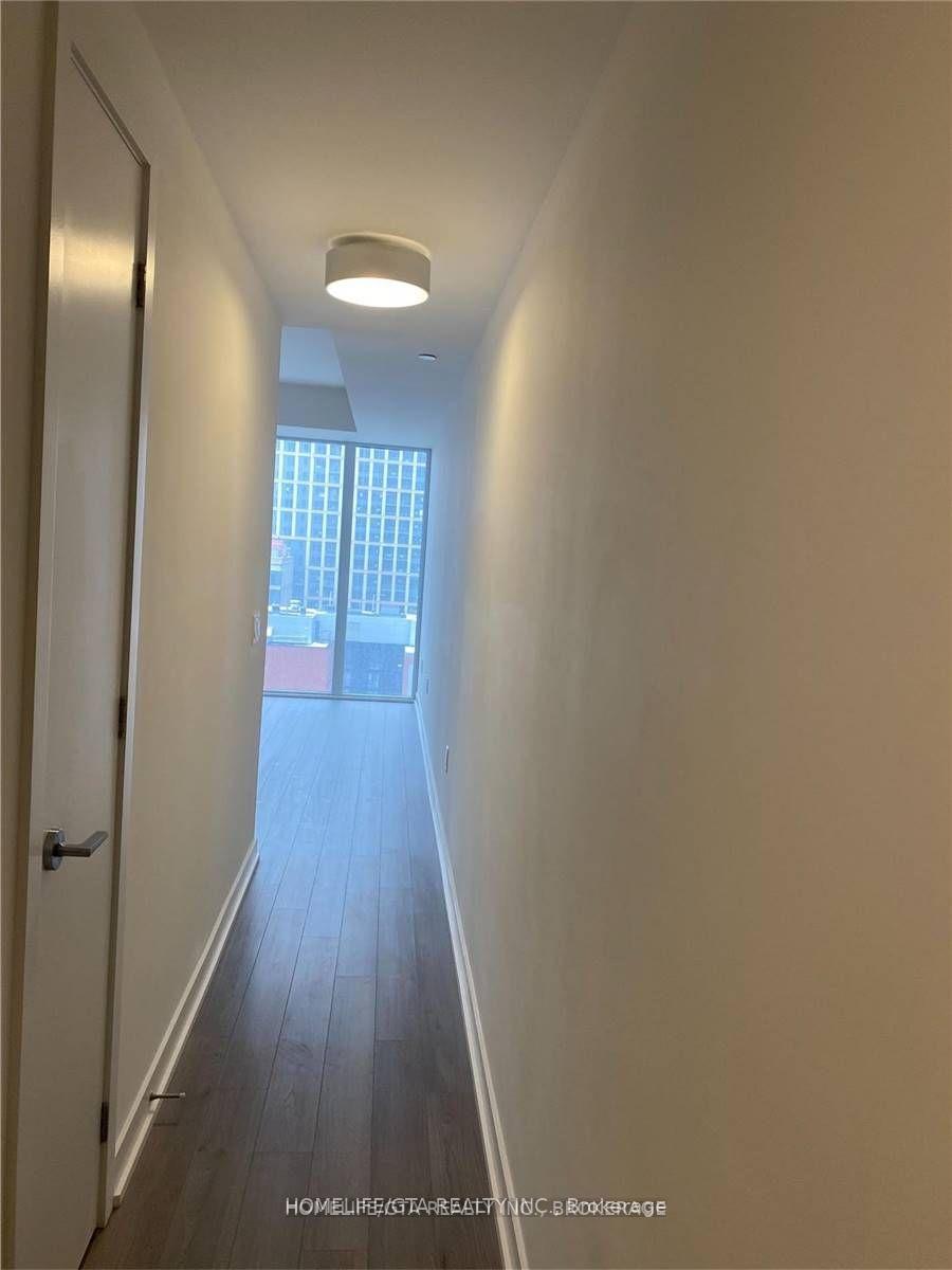 Photo 4 of Unit 1801, 357 King Street W, Toronto, Waterfront Communities — HOMEH