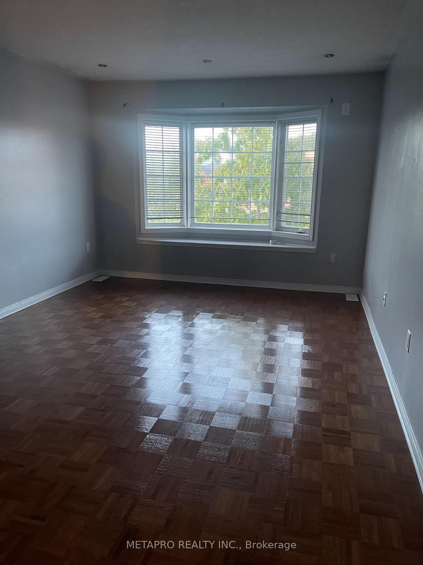 Photo 17 of 54 Snowshoe Lane E, Brampton, Sandringham-Wellington — HOMEH