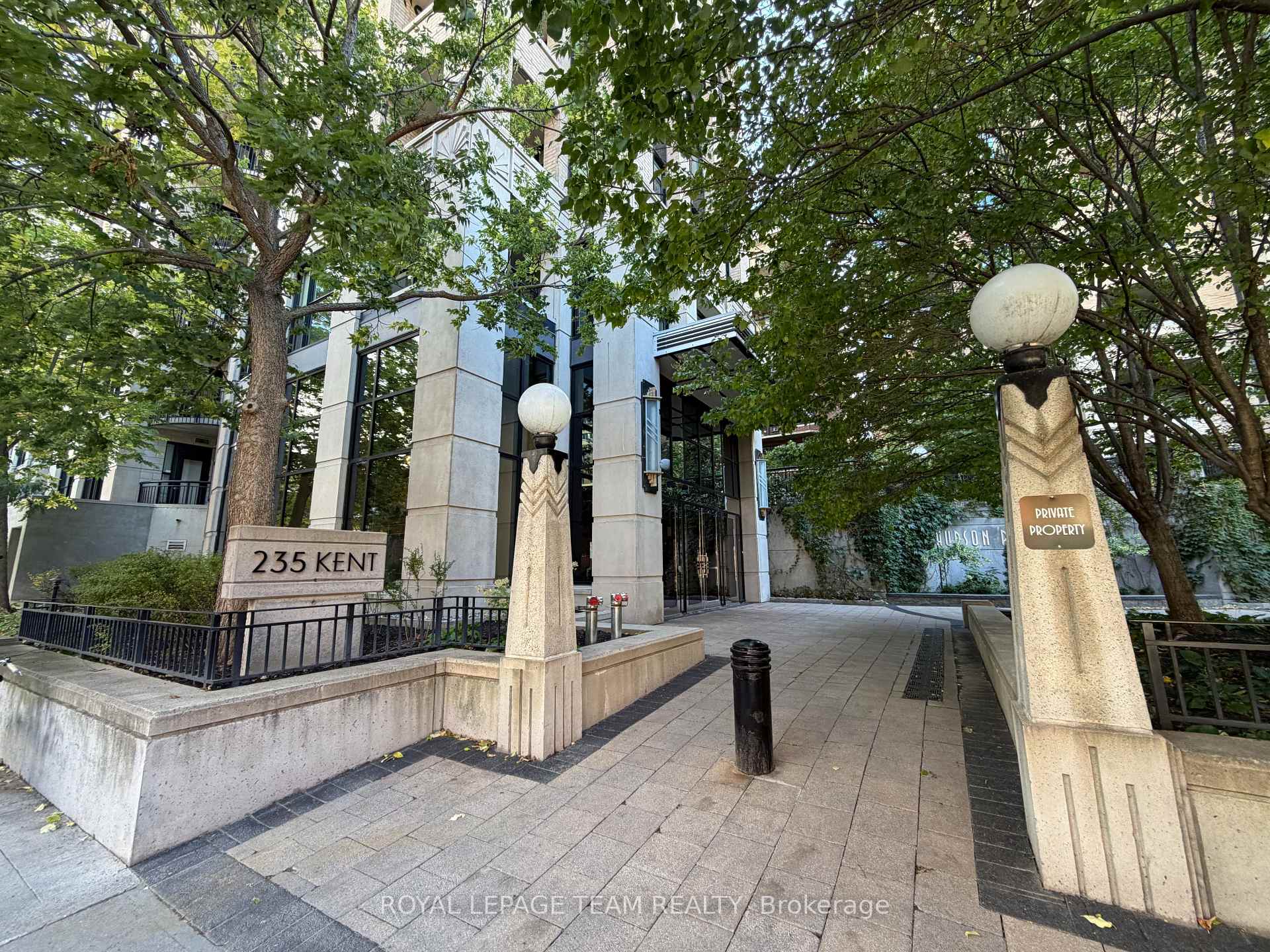 Photo 3 of Unit 911, 235 Kent Street, Ottawa, Ottawa Centre — HOMEH