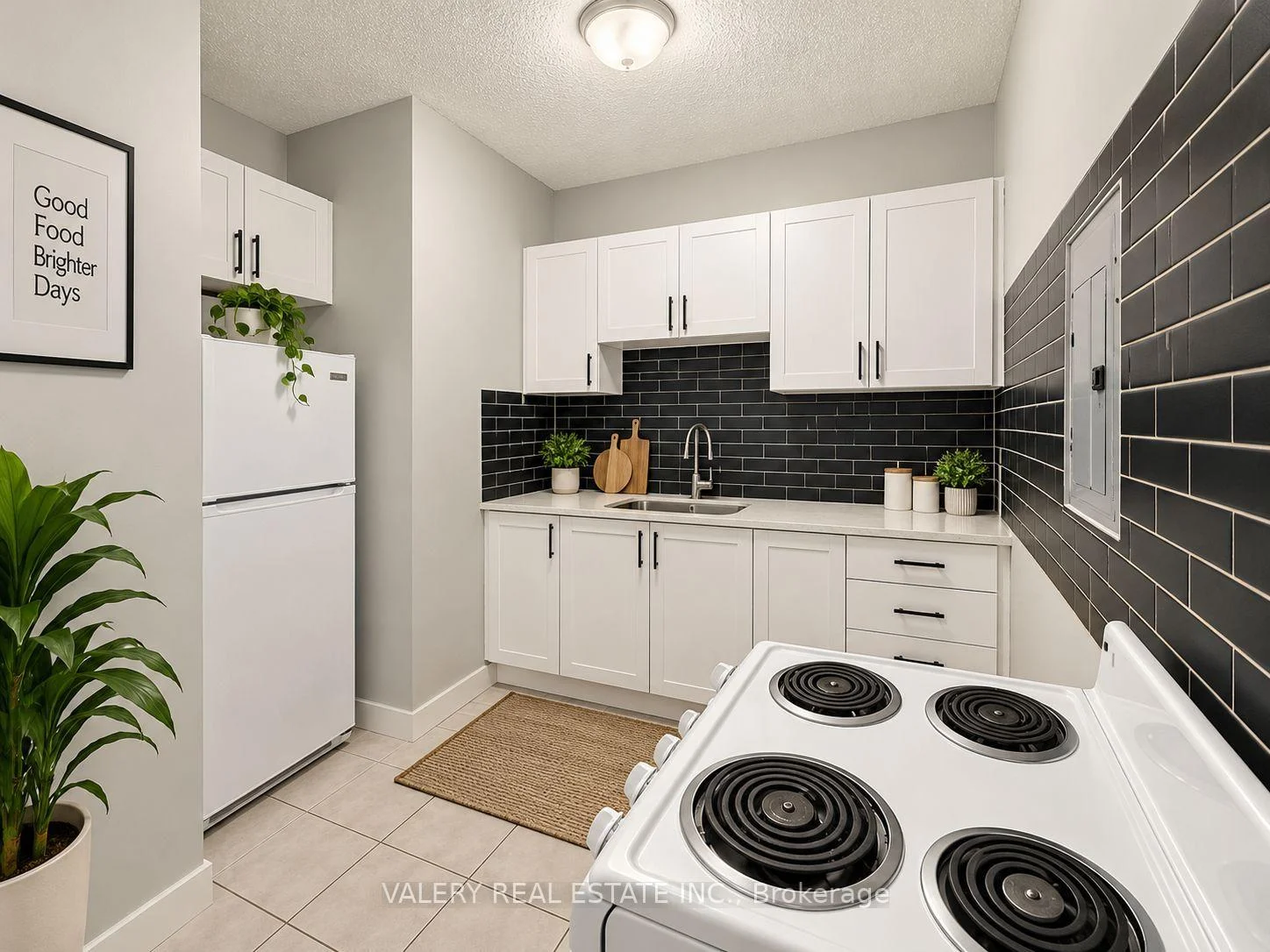 Photo 4 of Unit B3, 815 Kennedy Road, Scarborough, Ionview — HOMEH