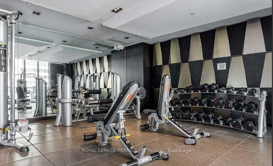 Photo 21 of Unit 505, 8 Eglinton Avenue E, Toronto, Mount Pleasant West — HOMEH