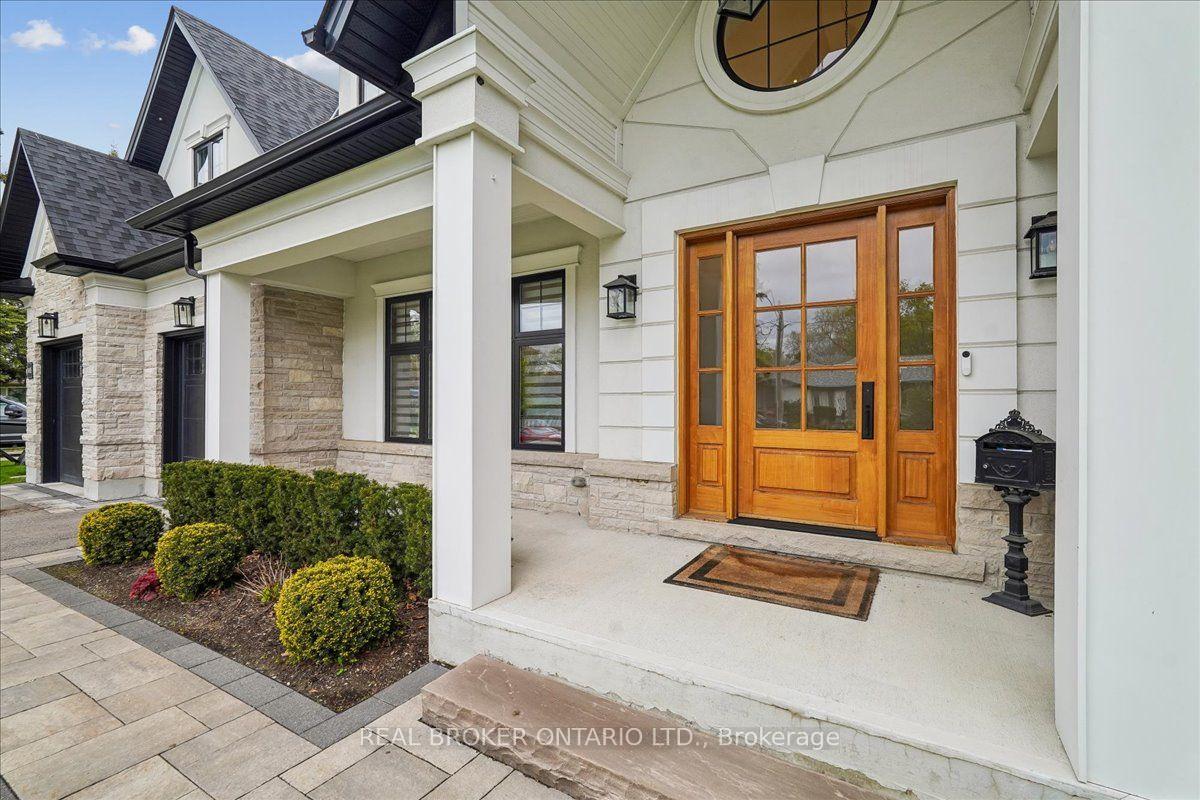 Photo 2 of 1445 Skyline Drive, Mississauga, Lakeview — HOMEH