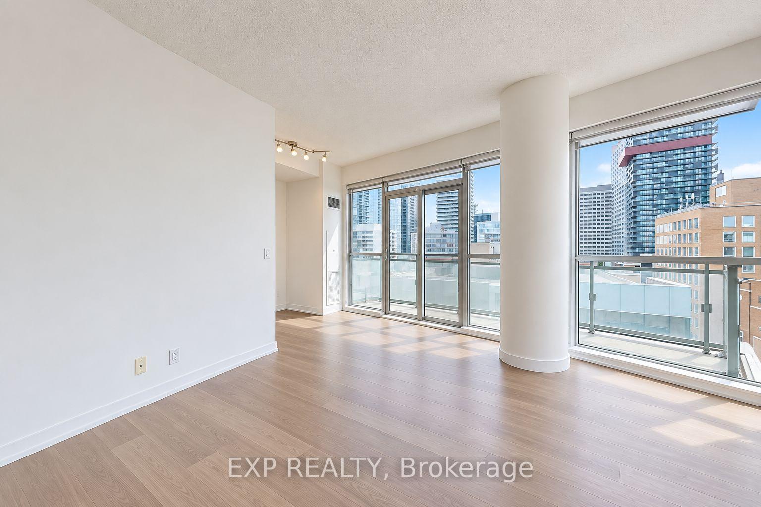Photo 6 of Unit 1002, 89 Dunfield Avenue, Toronto, Mount Pleasant West — HOMEH