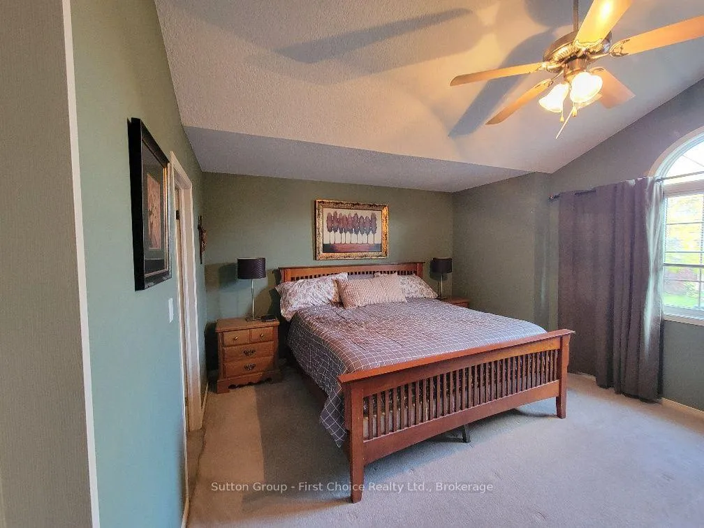 Photo 6 of 24 Hyde Road, Stratford — HOMEH