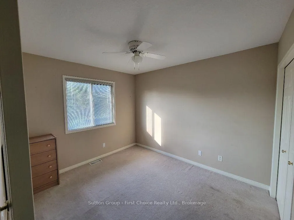 Photo 12 of 24 Hyde Road, Stratford — HOMEH