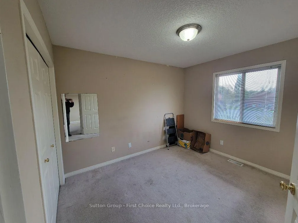 Photo 14 of 24 Hyde Road, Stratford — HOMEH