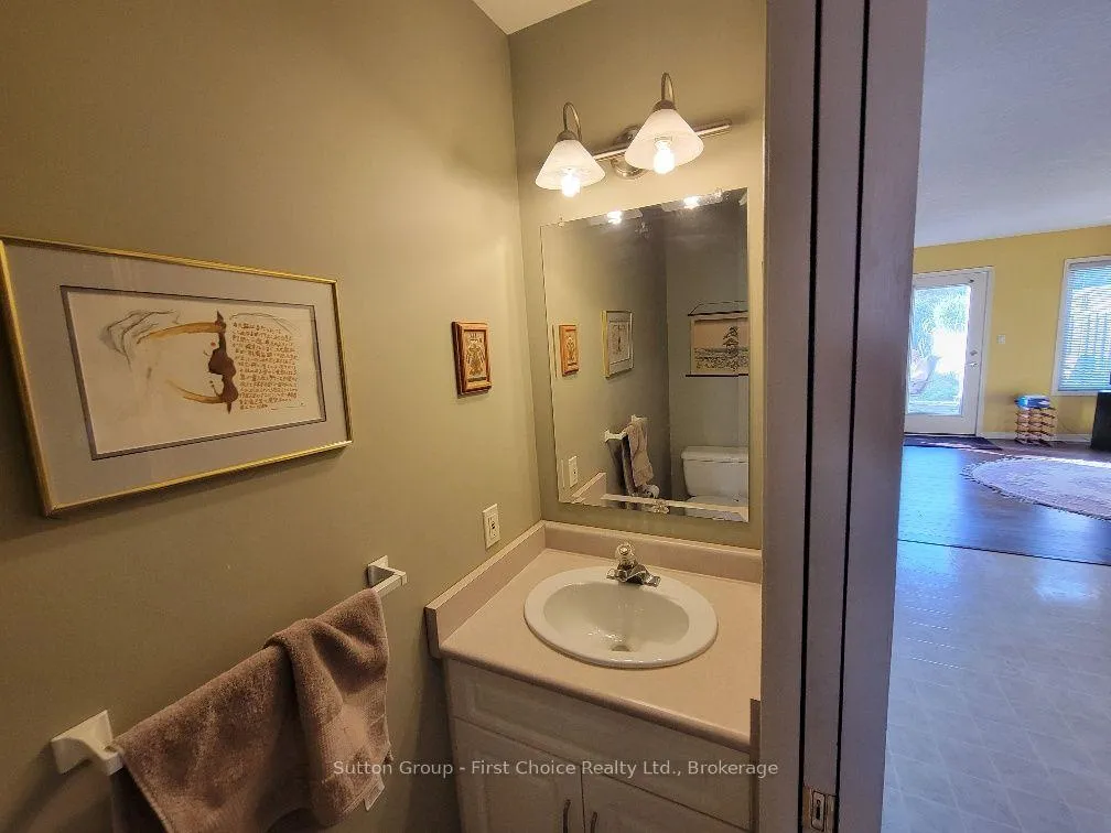 Photo 17 of 24 Hyde Road, Stratford — HOMEH