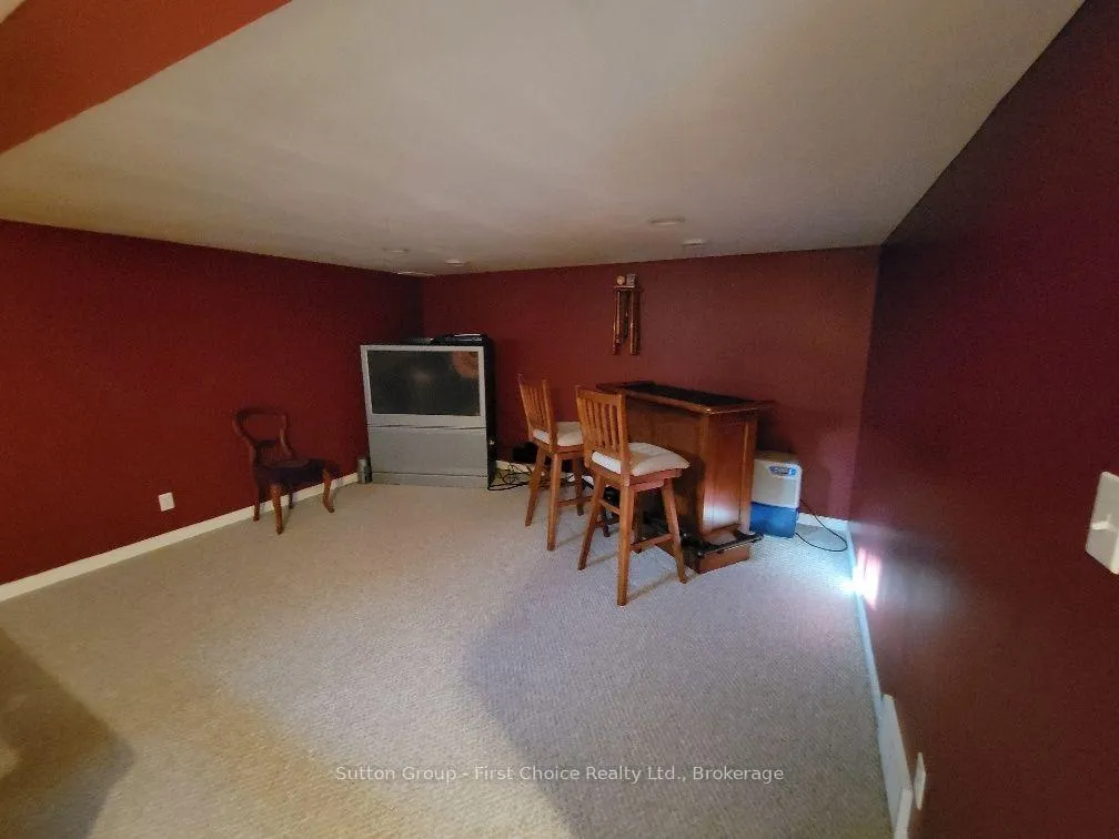 Photo 20 of 24 Hyde Road, Stratford — HOMEH
