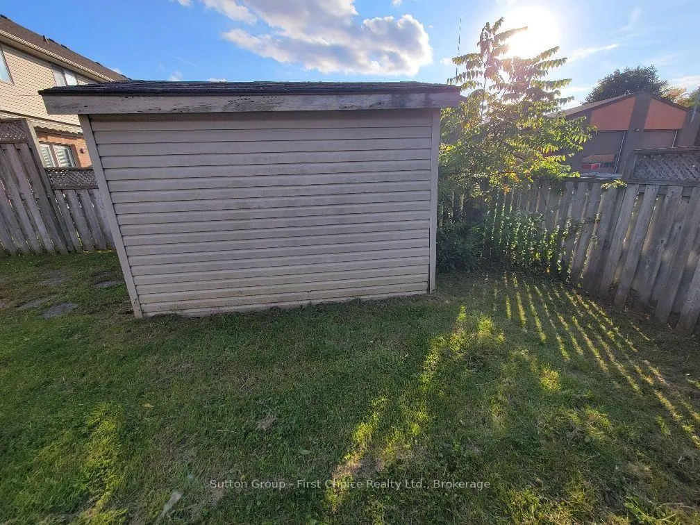 Photo 33 of 24 Hyde Road, Stratford — HOMEH