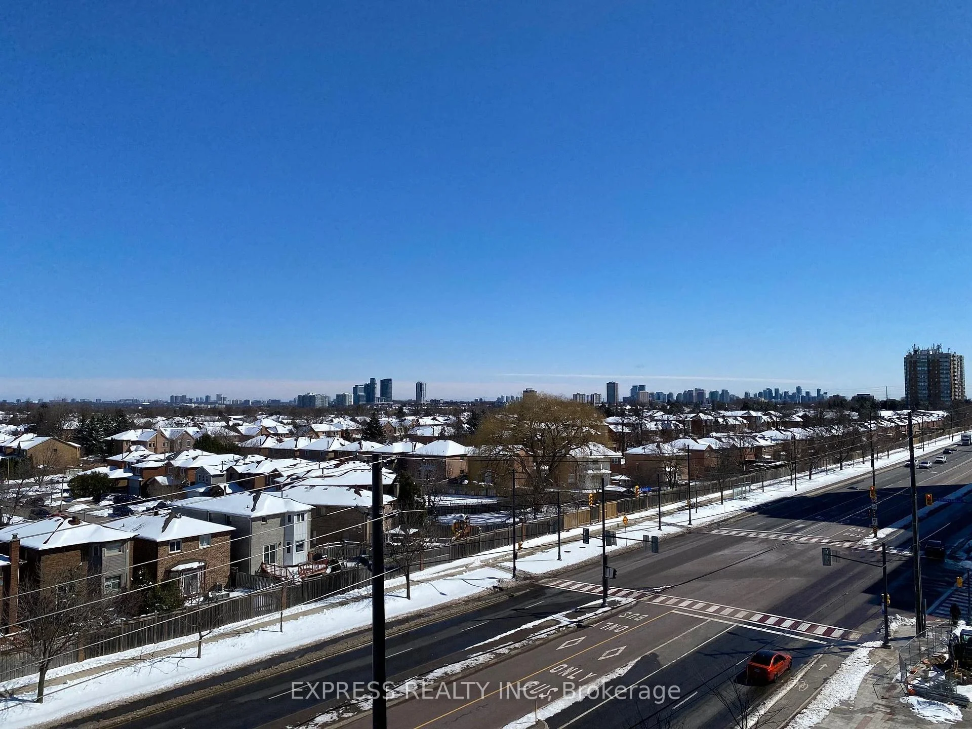 Photo 2 of Unit 608, 7950 Bathurst Street, Vaughan, Beverley Glen — HOMEH