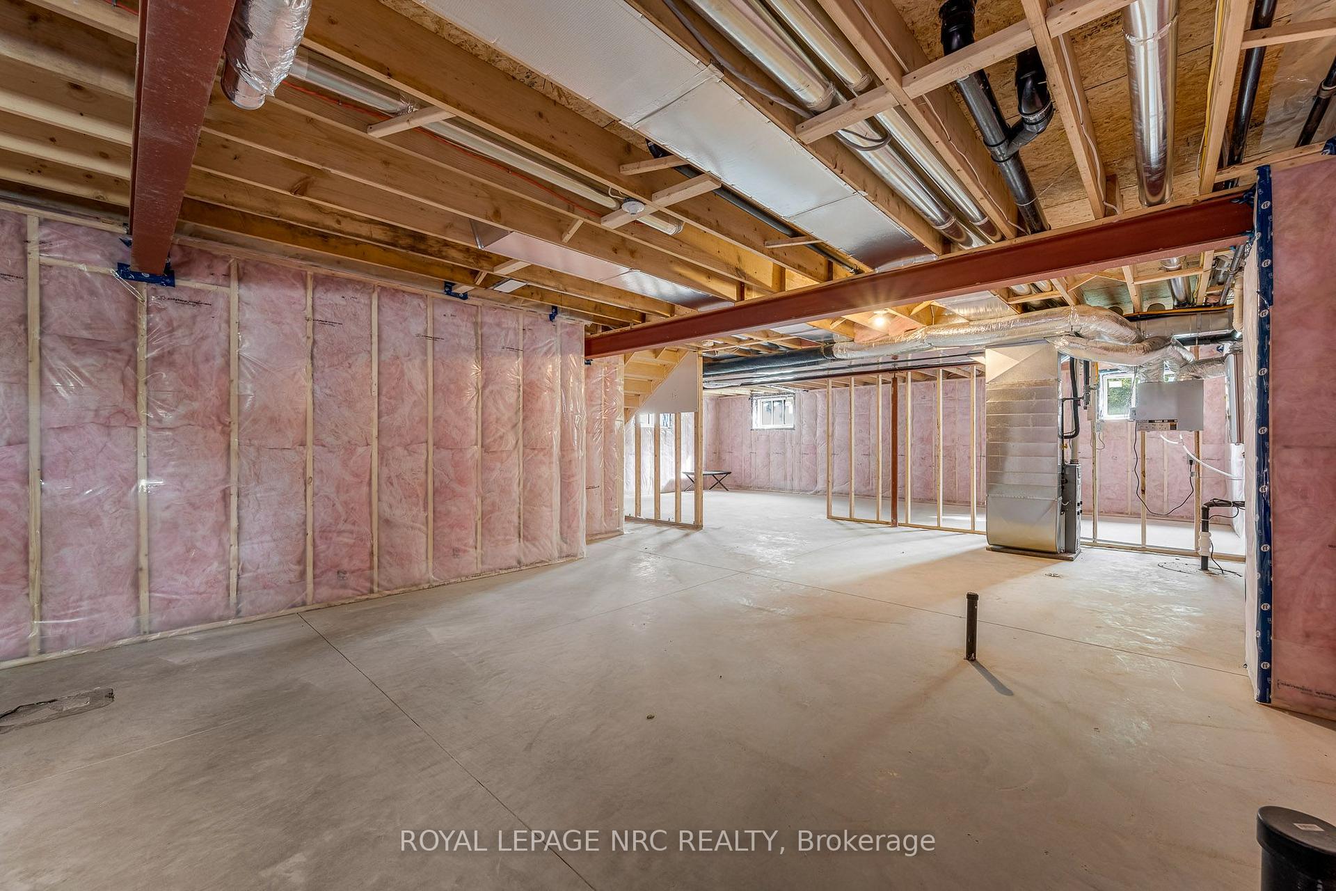Photo 38 of 161 Forks Road, Welland, Dain City — HOMEH