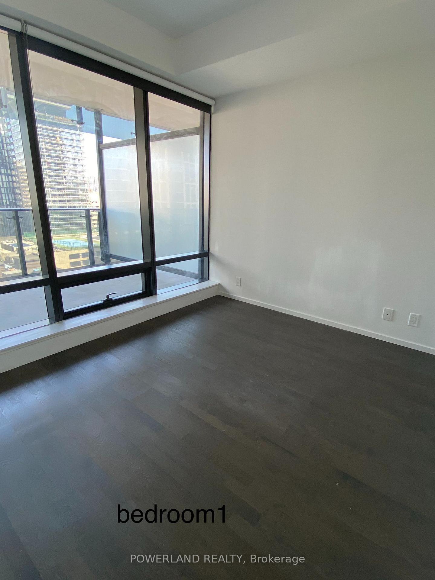 Photo 5 of Unit 811, 5 St Joseph Street, Toronto, Bay Street Corridor — HOMEH