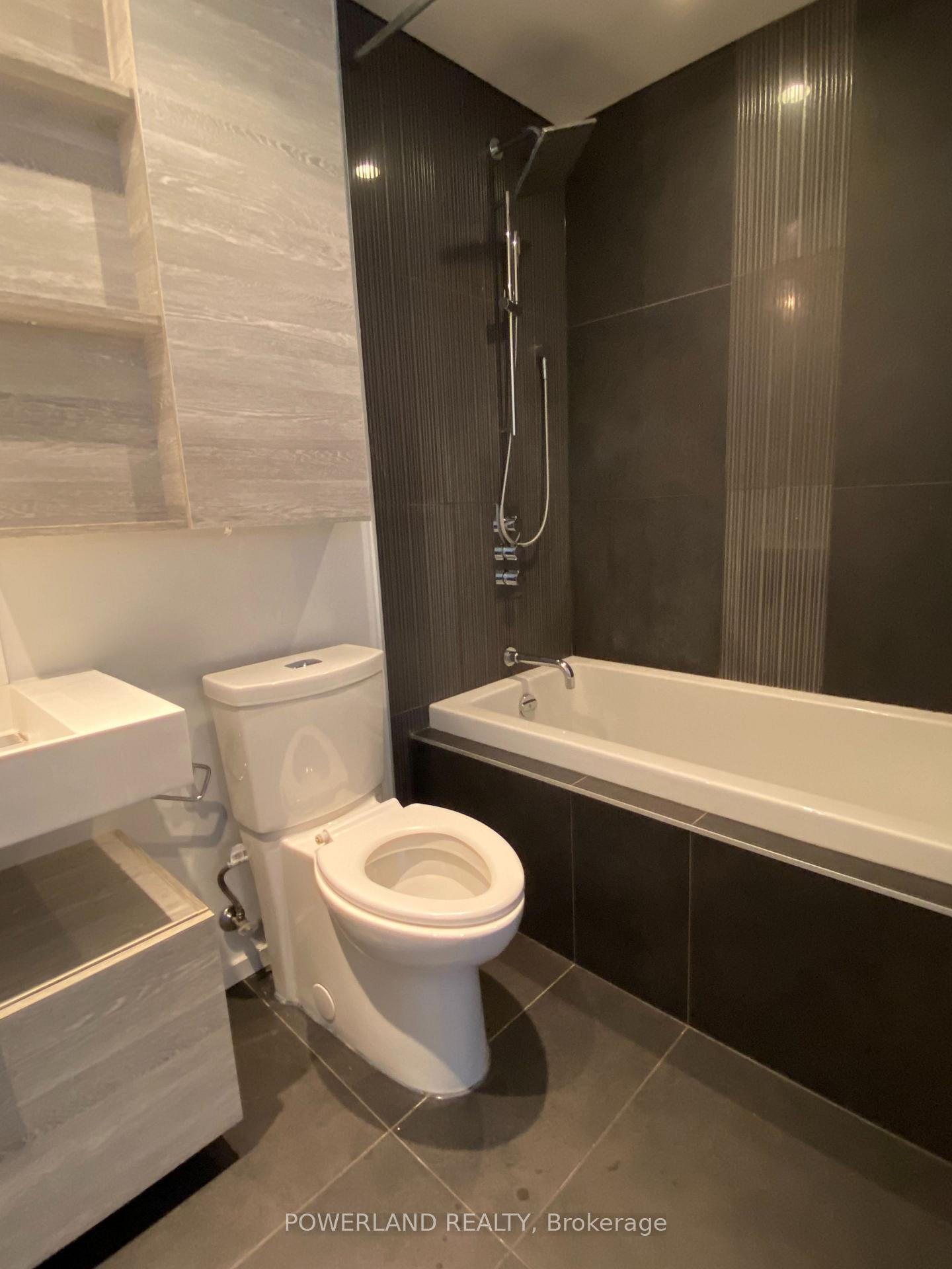 Photo 7 of Unit 811, 5 St Joseph Street, Toronto, Bay Street Corridor — HOMEH