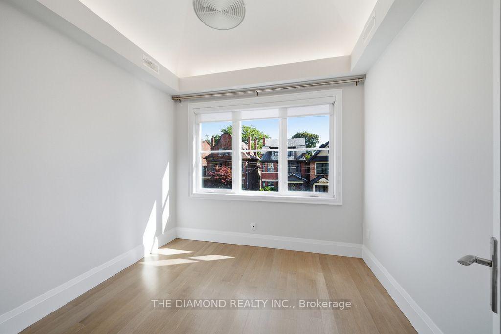 Photo 38 of 188 Westminster Avenue, Toronto, High Park-Swansea — HOMEH