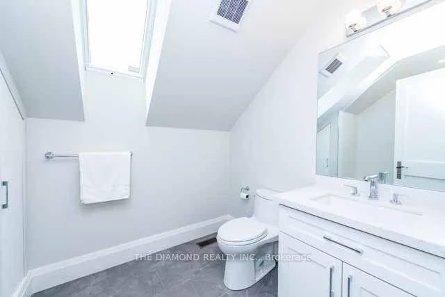 Photo 8 of 188 Westminster Avenue, Toronto, High Park-Swansea — HOMEH