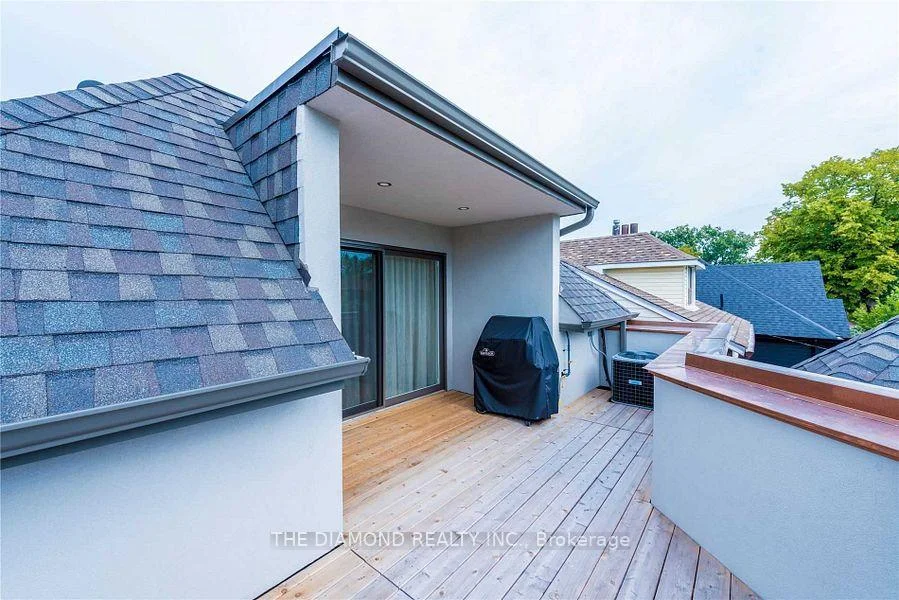 Photo 9 of 188 Westminster Avenue, Toronto, High Park-Swansea — HOMEH