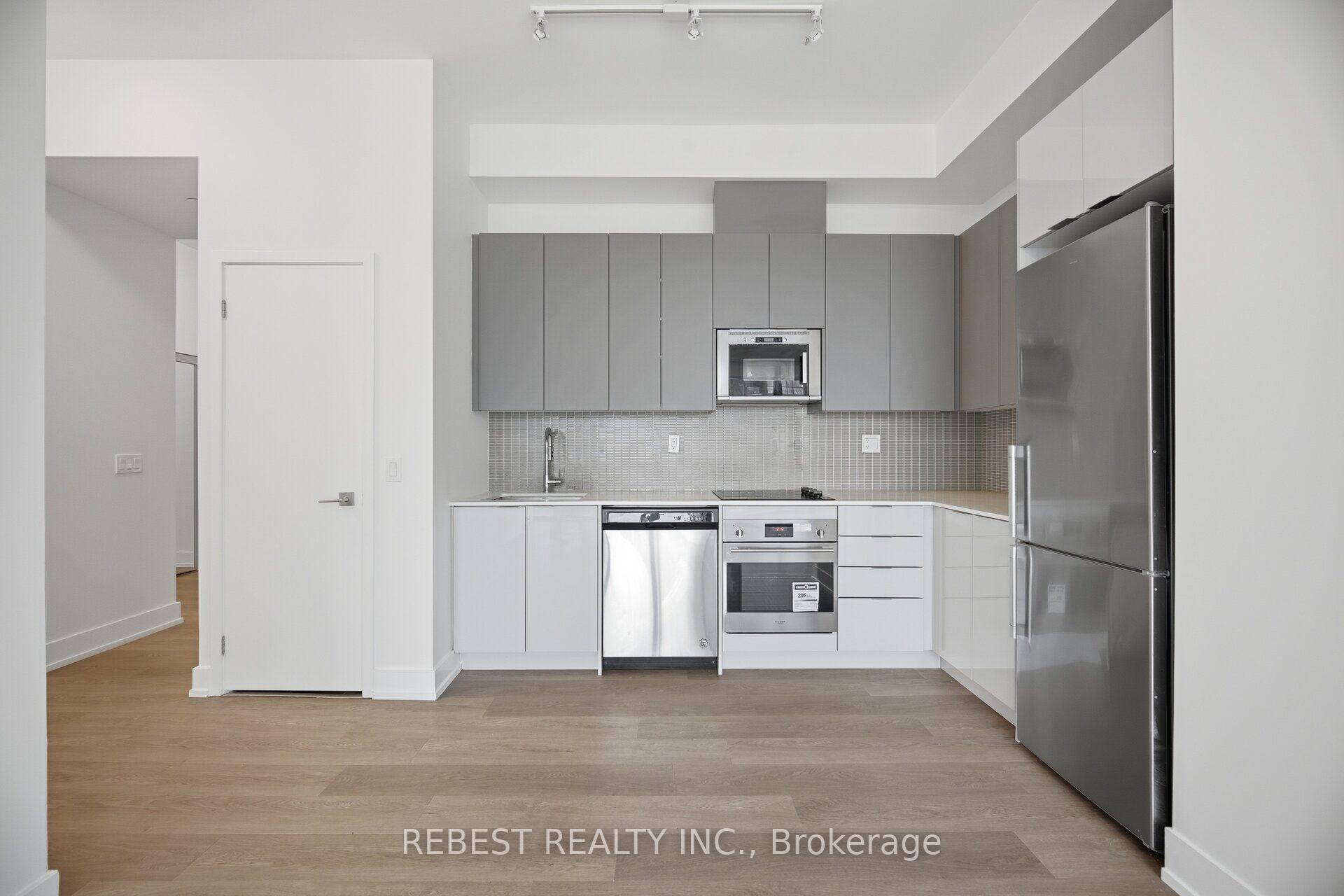 Photo 8 of Unit 502, 2916 Highway 7 Road, Vaughan, Concord — HOMEH