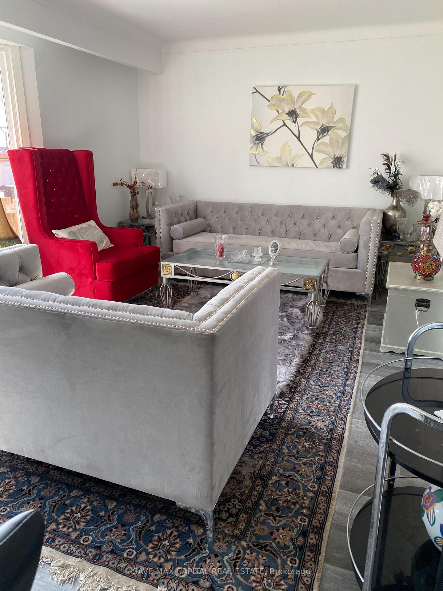 Photo 5 of 5966 Frontenac Street, Niagara Falls, Arad/Fallsview — HOMEH