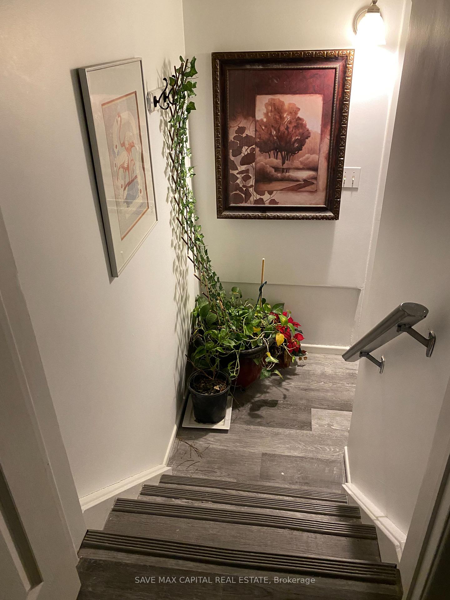 Photo 12 of 5966 Frontenac Street, Niagara Falls, Arad/Fallsview — HOMEH