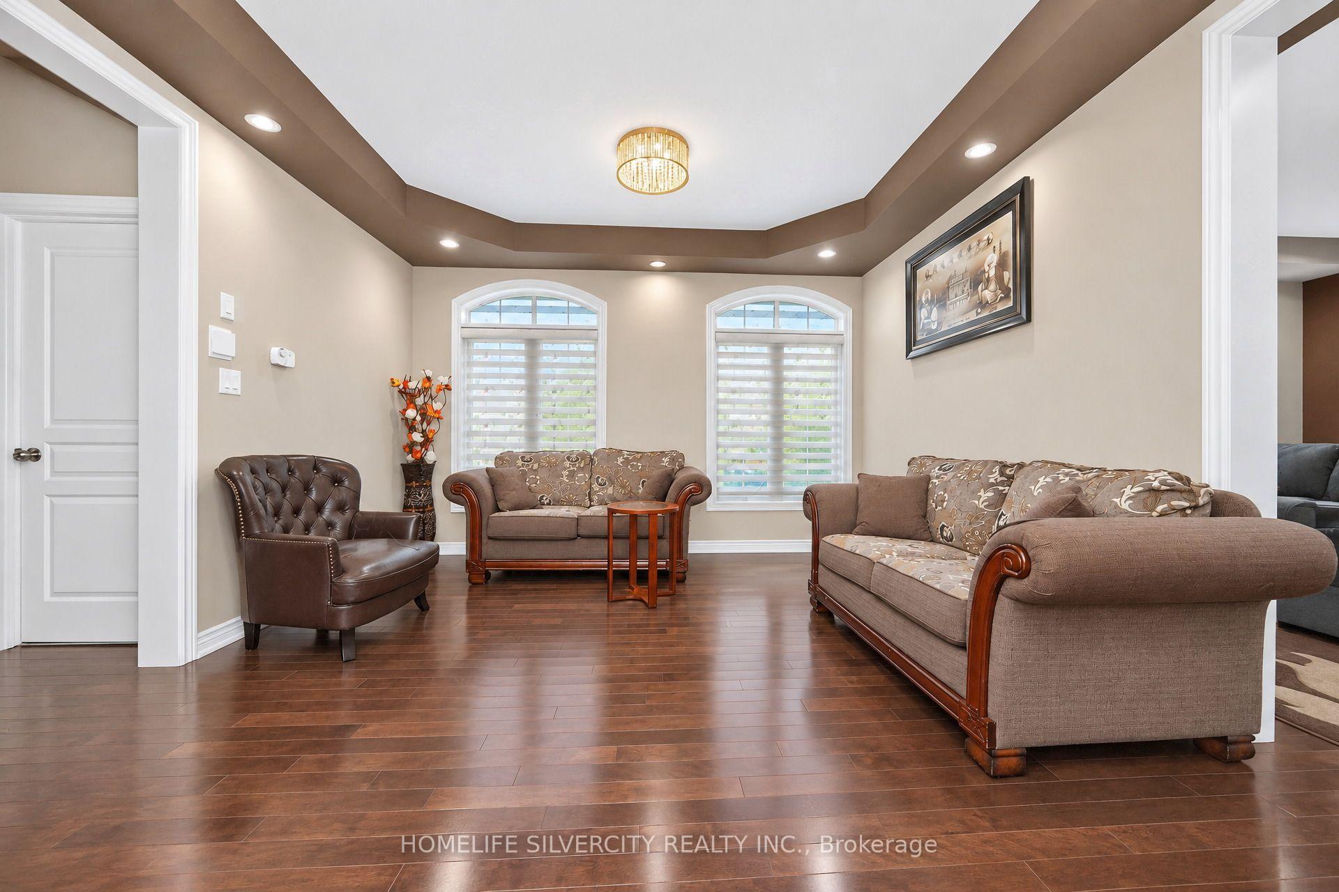 Photo 6 of 355 Robert Parkinson Drive, Brampton, Northwest Brampton — HOMEH