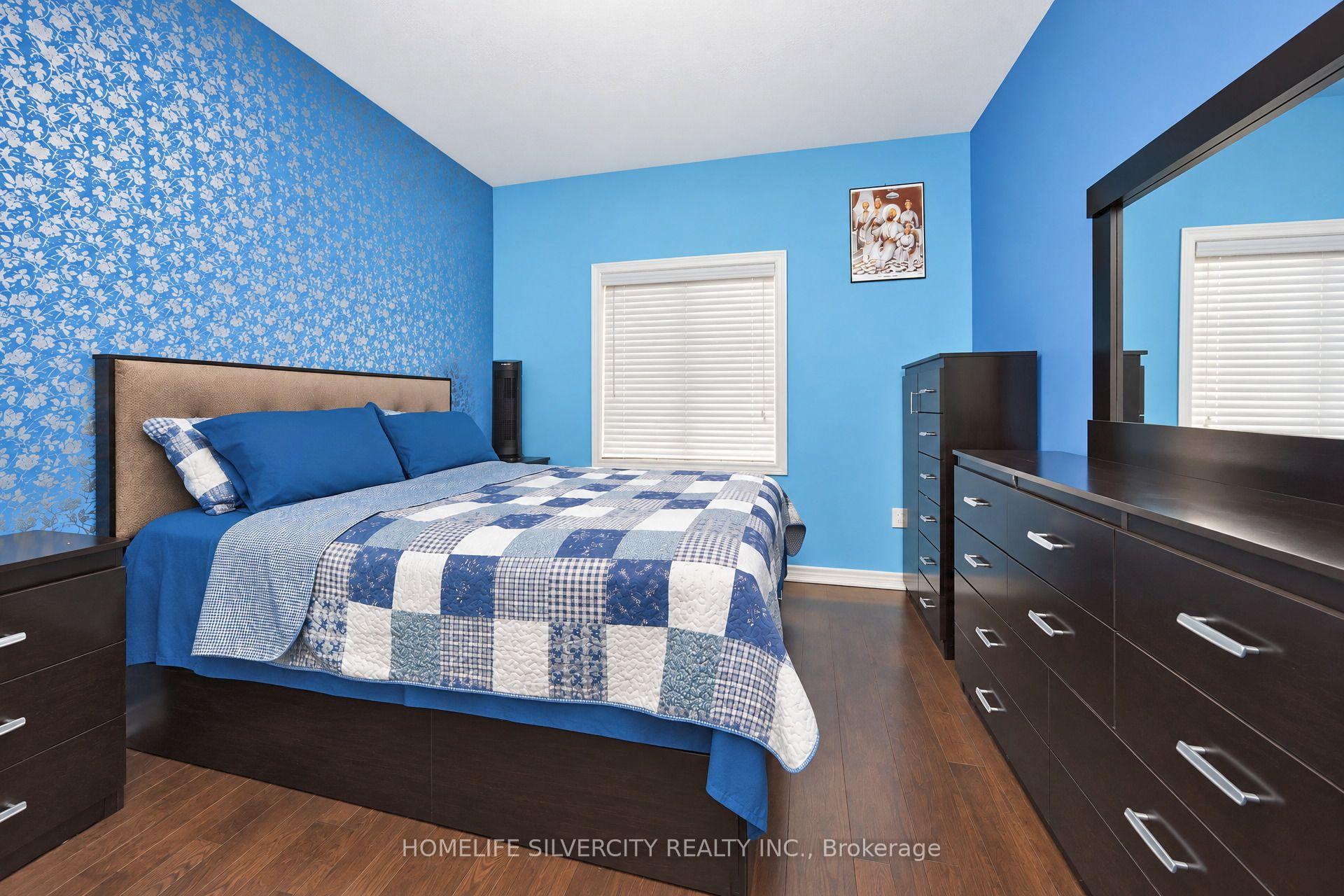 Photo 22 of 355 Robert Parkinson Drive, Brampton, Northwest Brampton — HOMEH