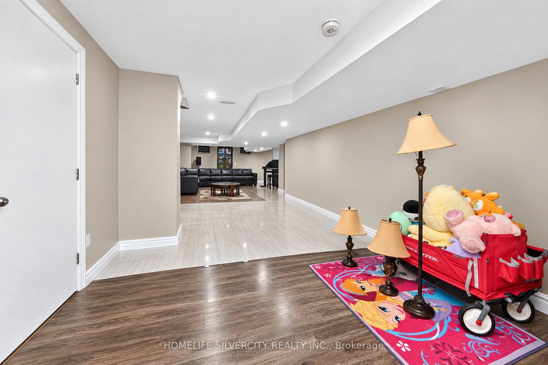 Photo 36 of 355 Robert Parkinson Drive, Brampton, Northwest Brampton — HOMEH