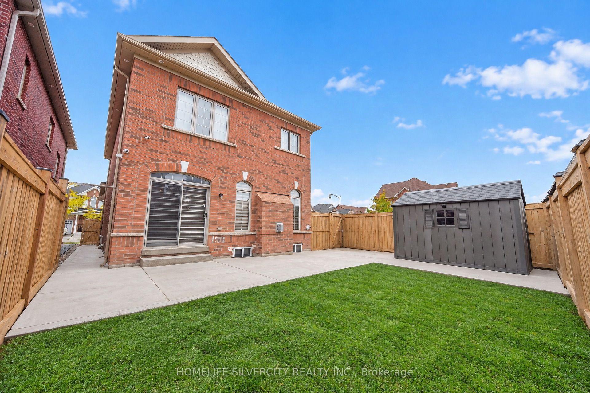Photo 45 of 355 Robert Parkinson Drive, Brampton, Northwest Brampton — HOMEH