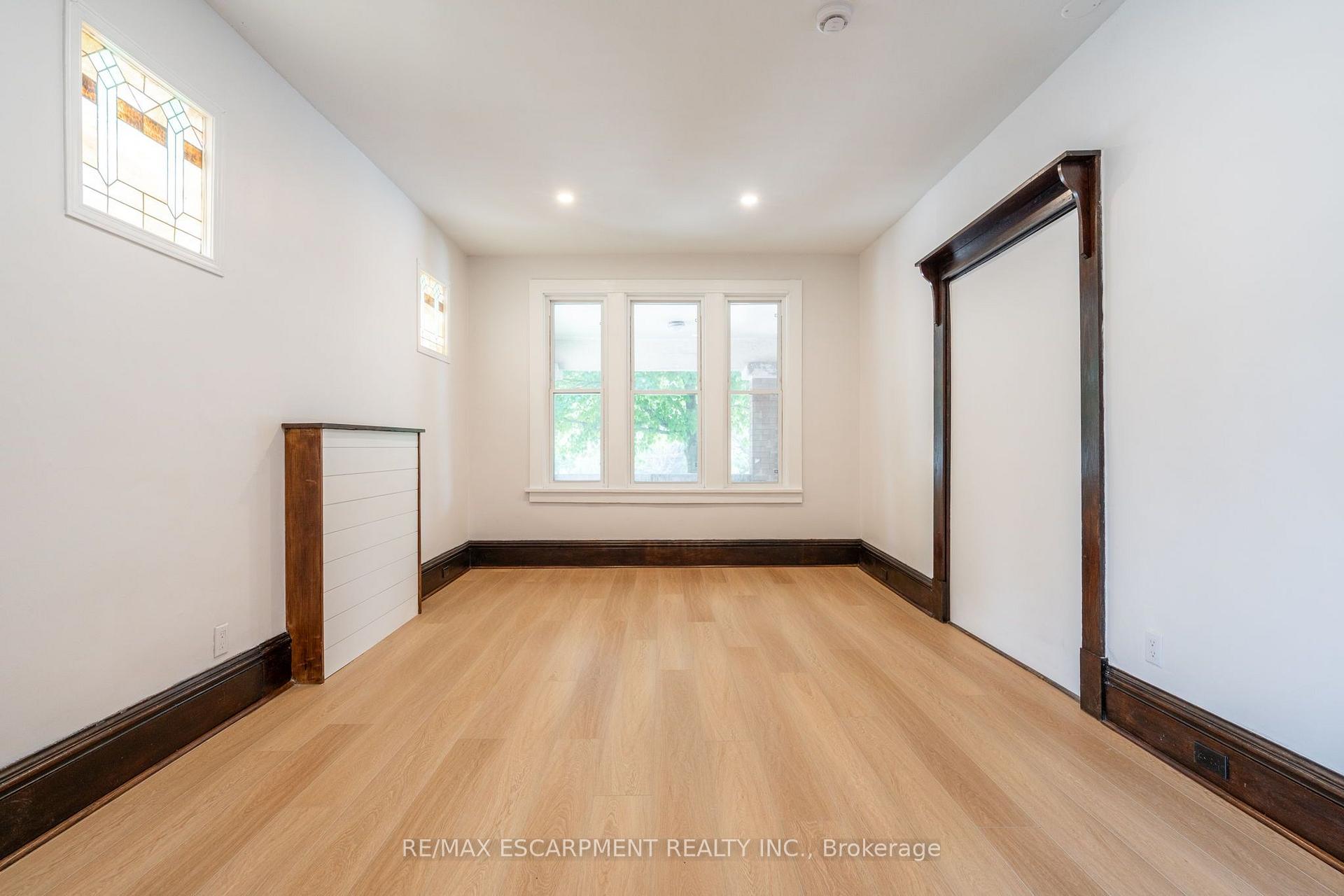 Photo 11 of Unit 1, 48 Burris Street, Hamilton, Gibson — HOMEH