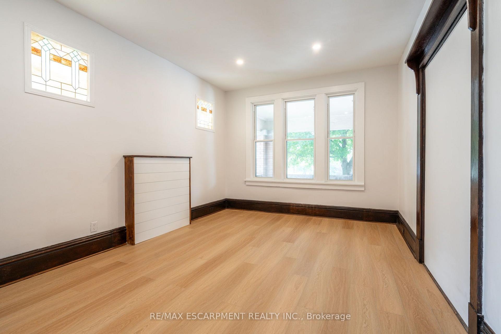 Photo 12 of Unit 1, 48 Burris Street, Hamilton, Gibson — HOMEH