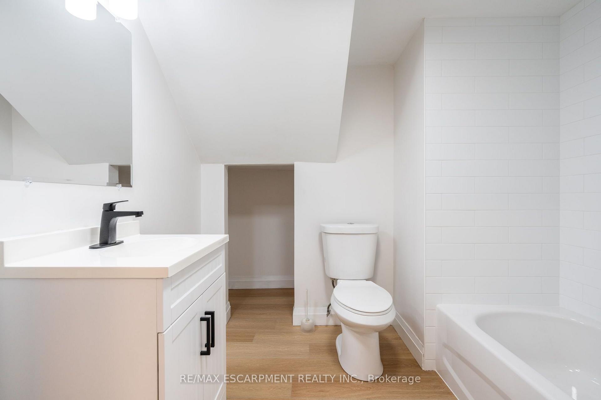 Photo 21 of Unit 1, 48 Burris Street, Hamilton, Gibson — HOMEH