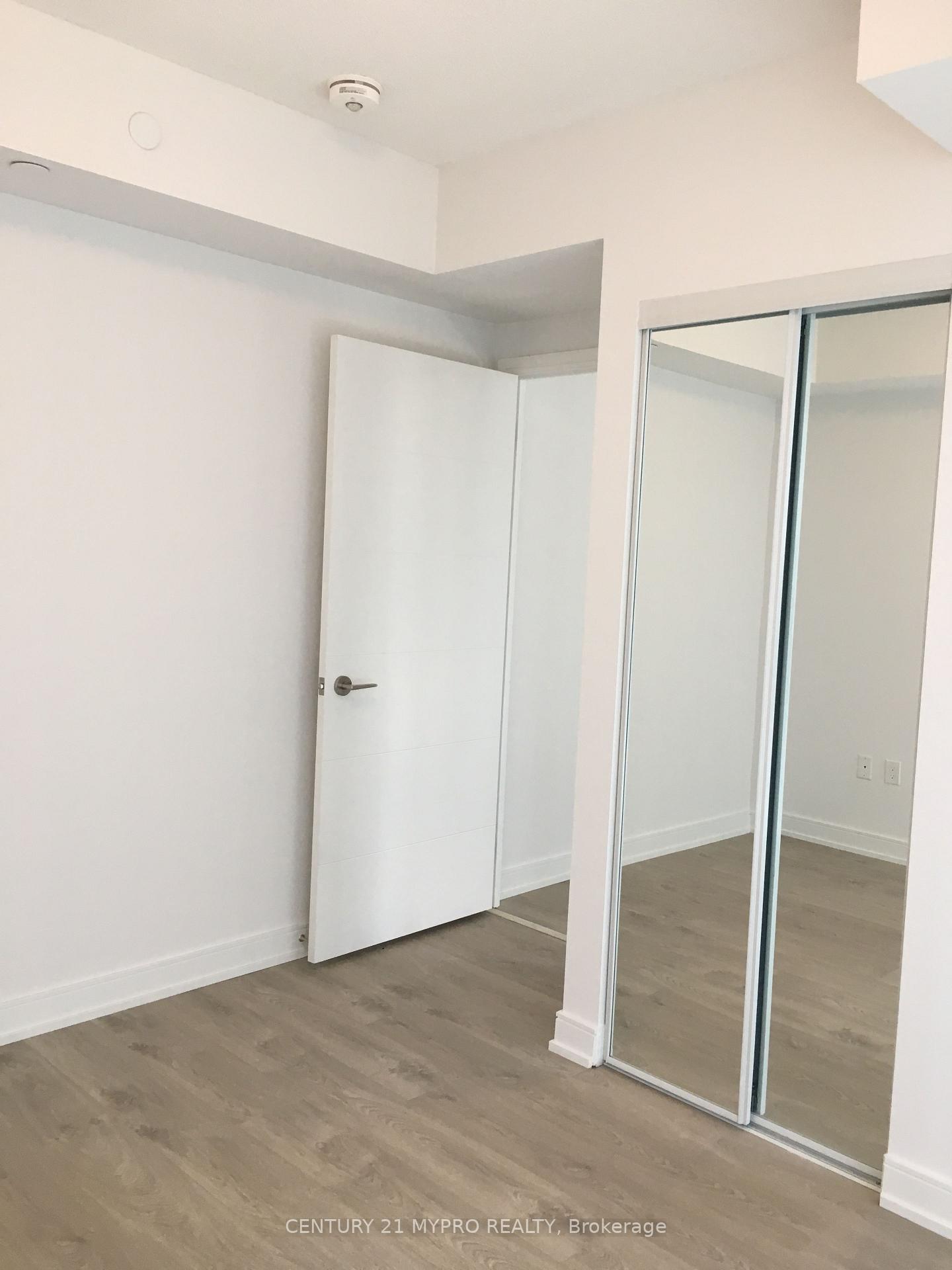 Photo 8 of Unit 1711, 50 Wellesley Street E, Toronto, Church-Yonge Corridor — HOMEH