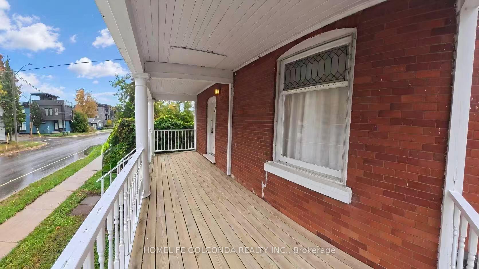 Photo 5 of 109 Elgin Street, Orillia — HOMEH