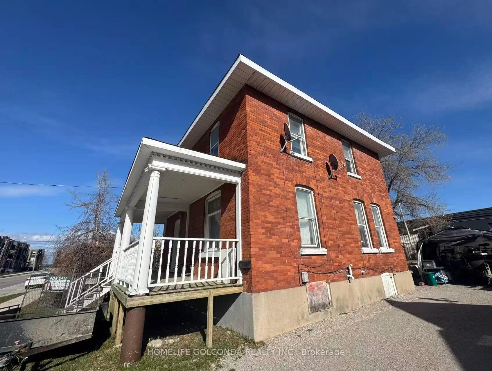 Photo 12 of 109 Elgin Street, Orillia — HOMEH