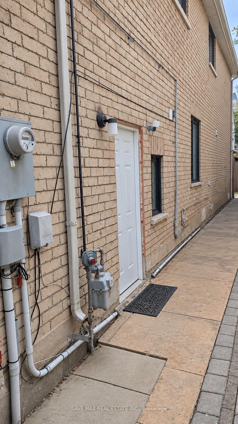 Photo 2 of Unit BSMT, 18 Salonica Road, Brampton, Fletcher's Meadow — HOMEH