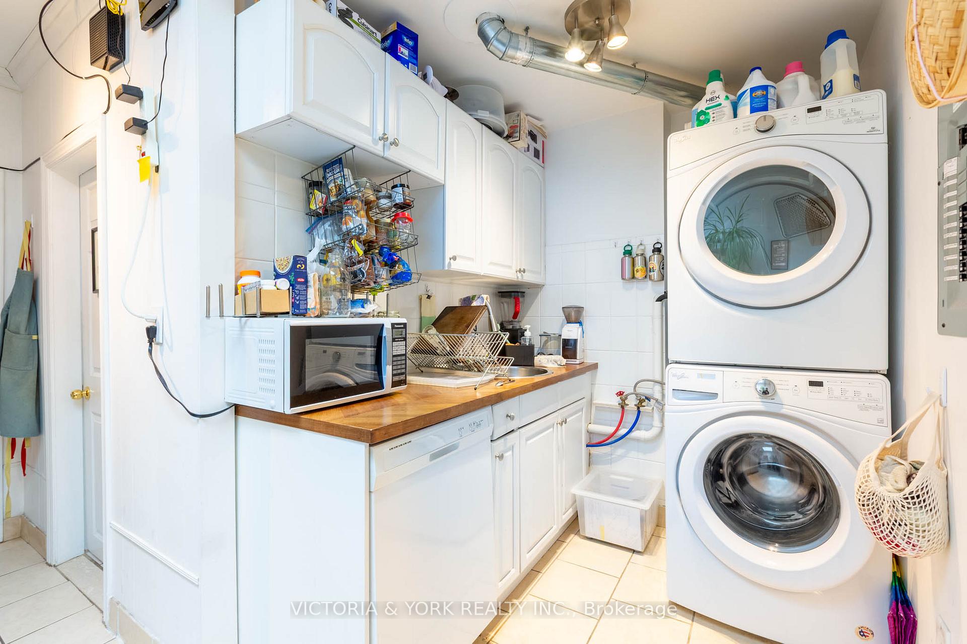 Photo 7 of 1446 Dundas Street W, Toronto, Little Portugal — HOMEH
