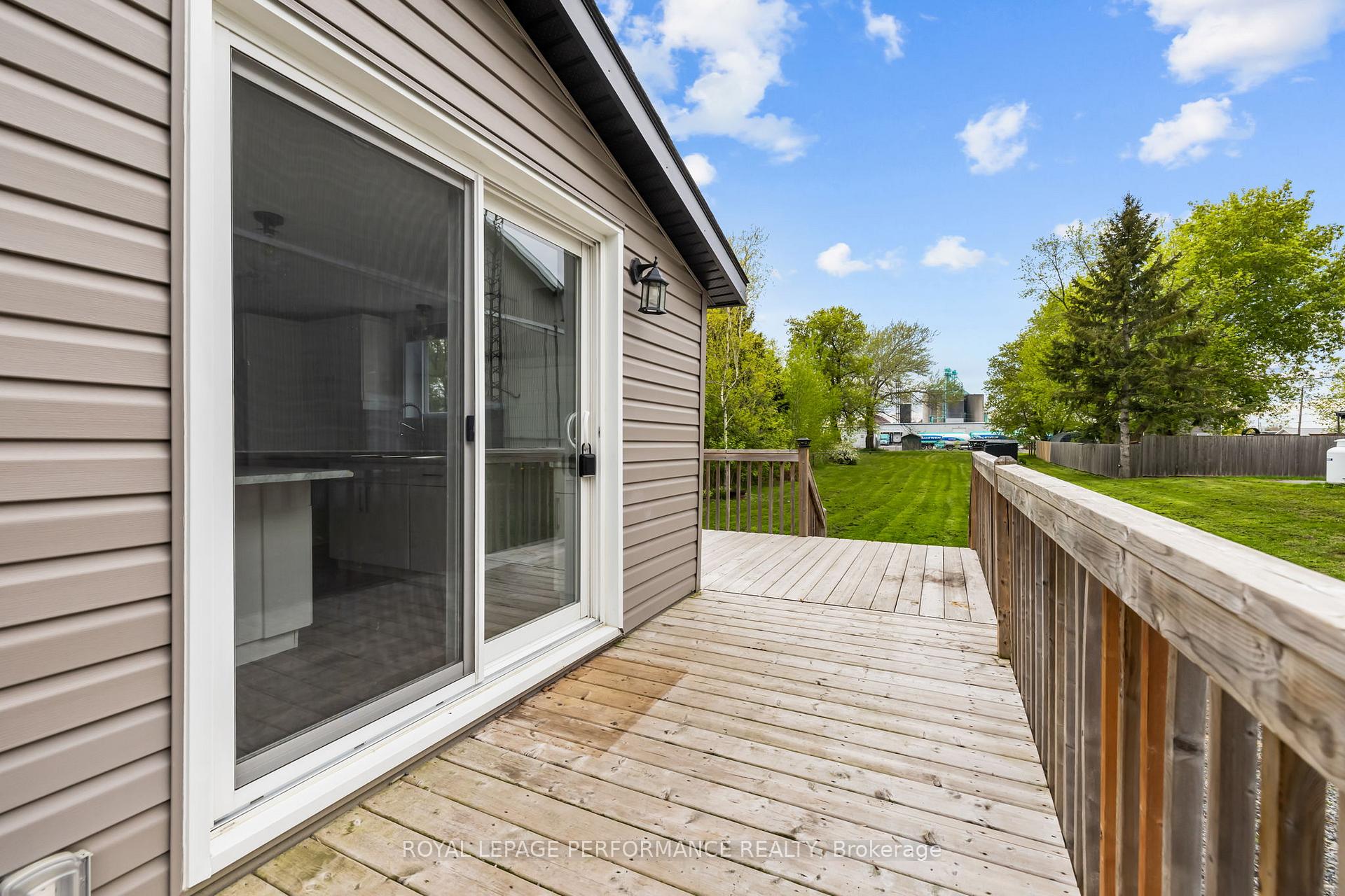 Photo 4 of 6 Spring Street, North Glengarry, Maxville — HOMEH
