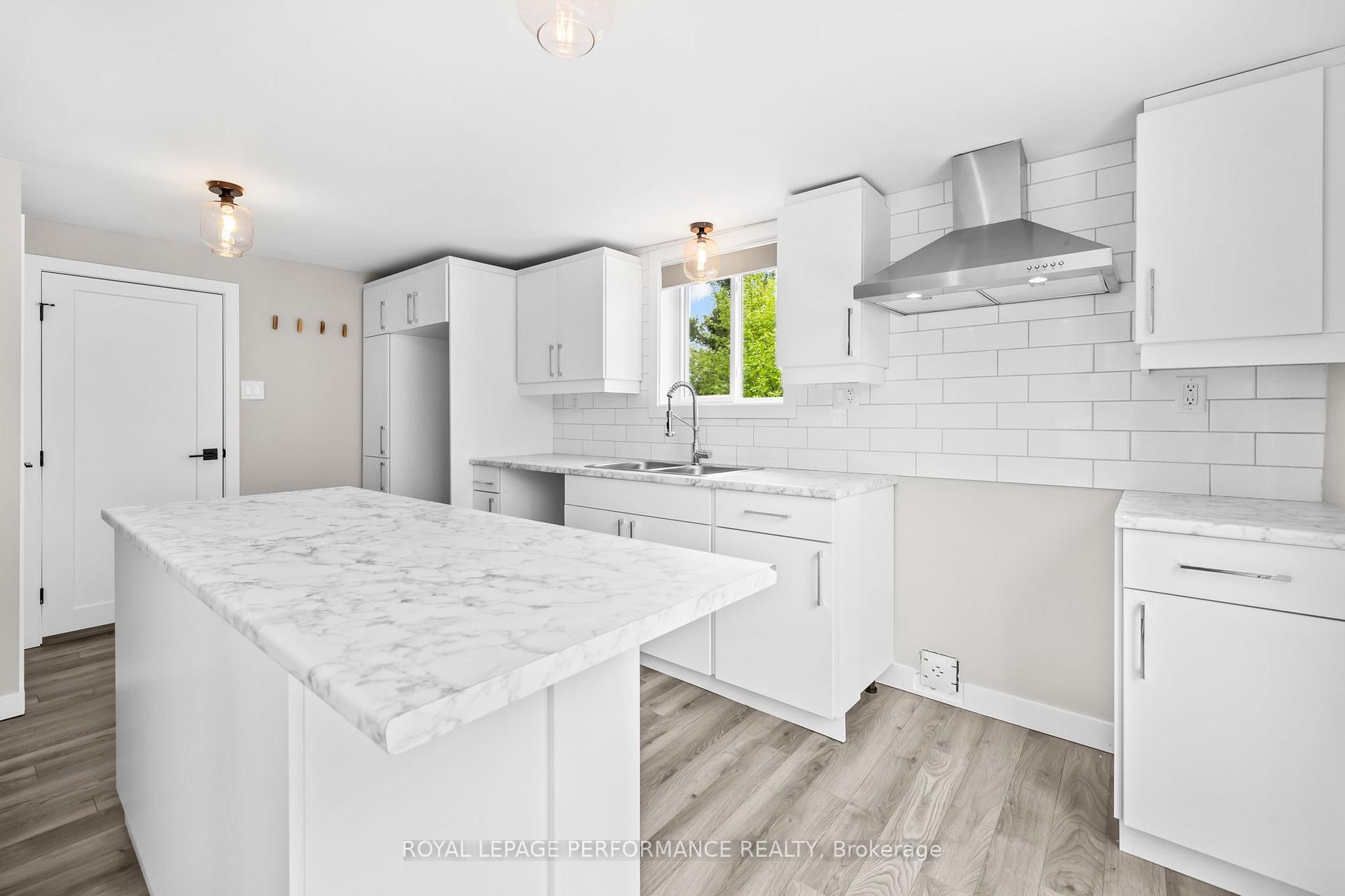 Photo 7 of 6 Spring Street, North Glengarry, Maxville — HOMEH