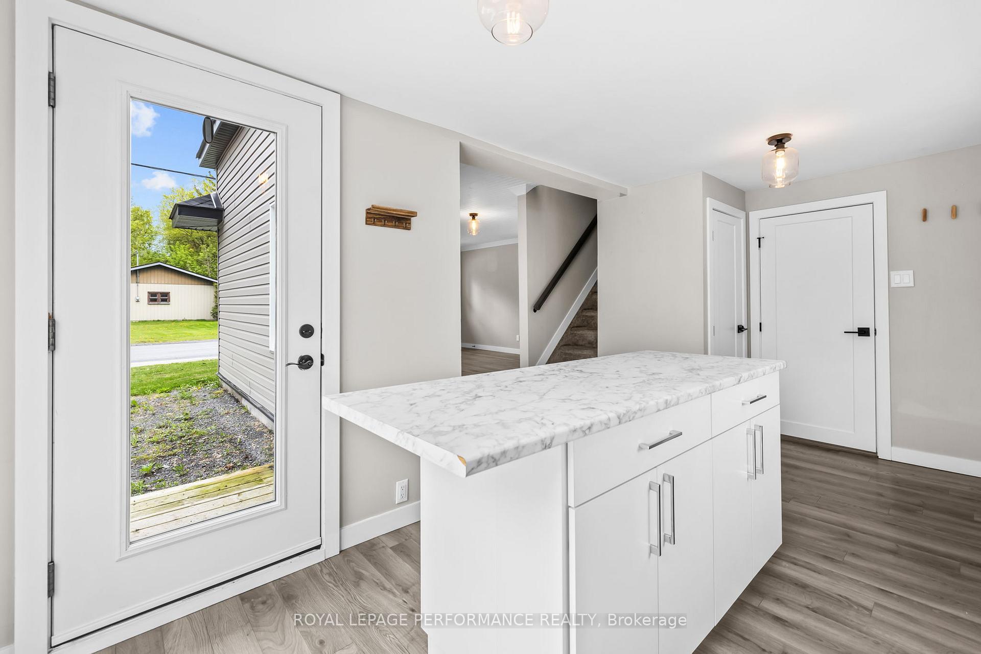 Photo 8 of 6 Spring Street, North Glengarry, Maxville — HOMEH