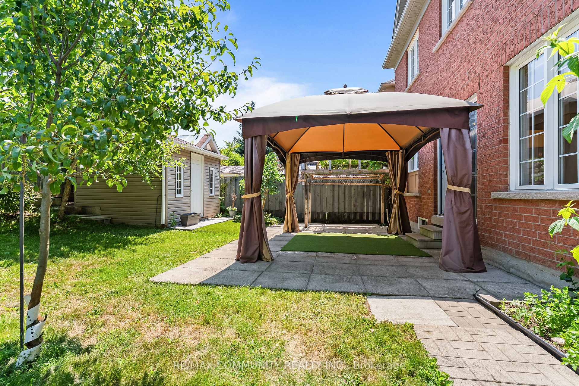 Photo 36 of 54 Morland Crescent, Ajax, Northwest Ajax — HOMEH
