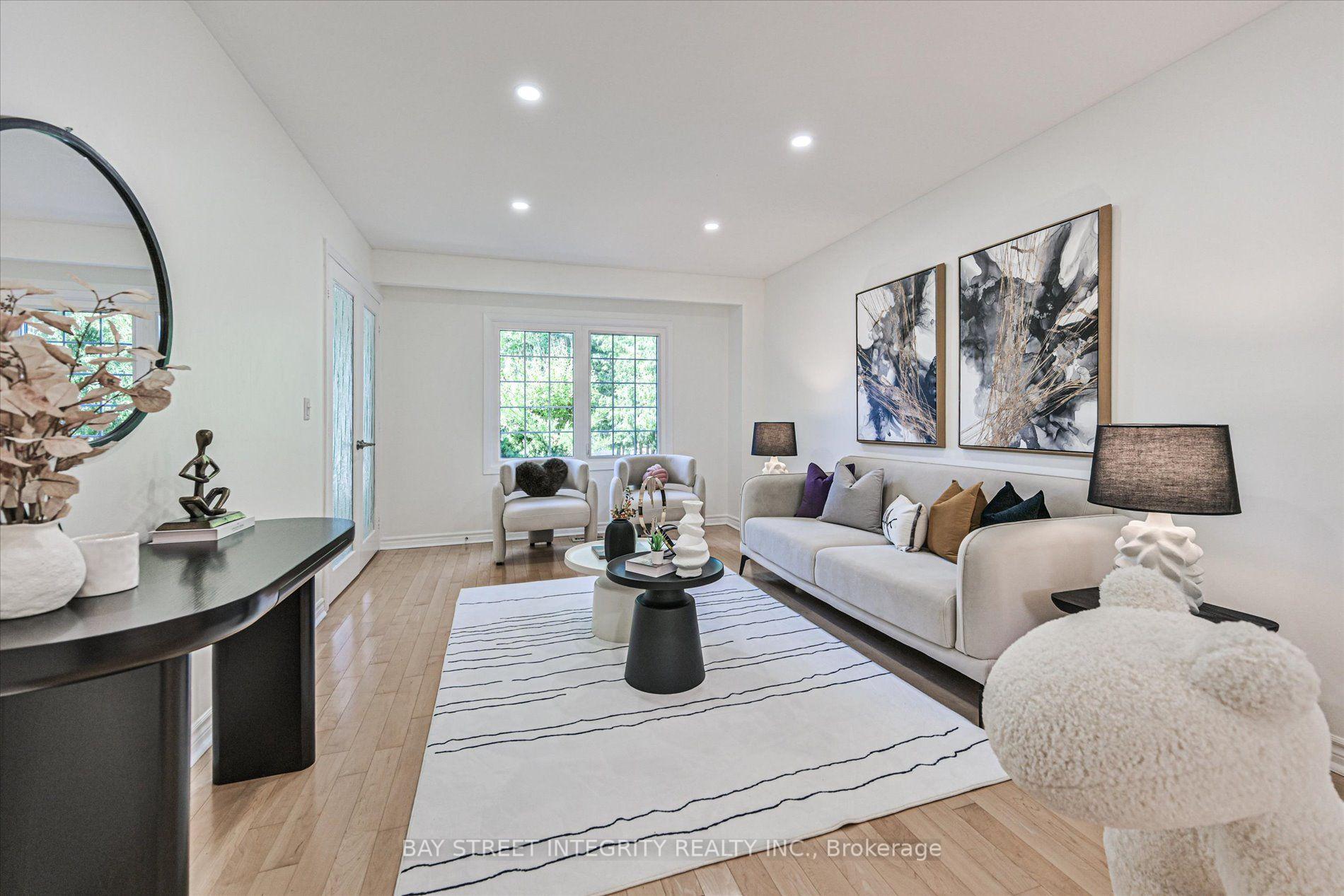 Photo 6 of 151 Old Surrey Lane, Richmond Hill, South Richvale — HOMEH