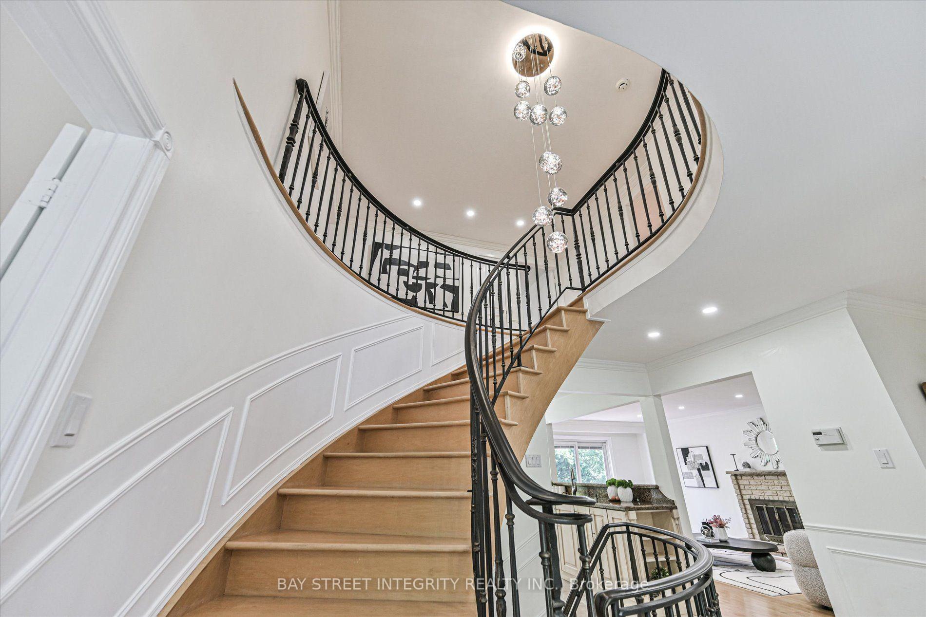 Photo 20 of 151 Old Surrey Lane, Richmond Hill, South Richvale — HOMEH
