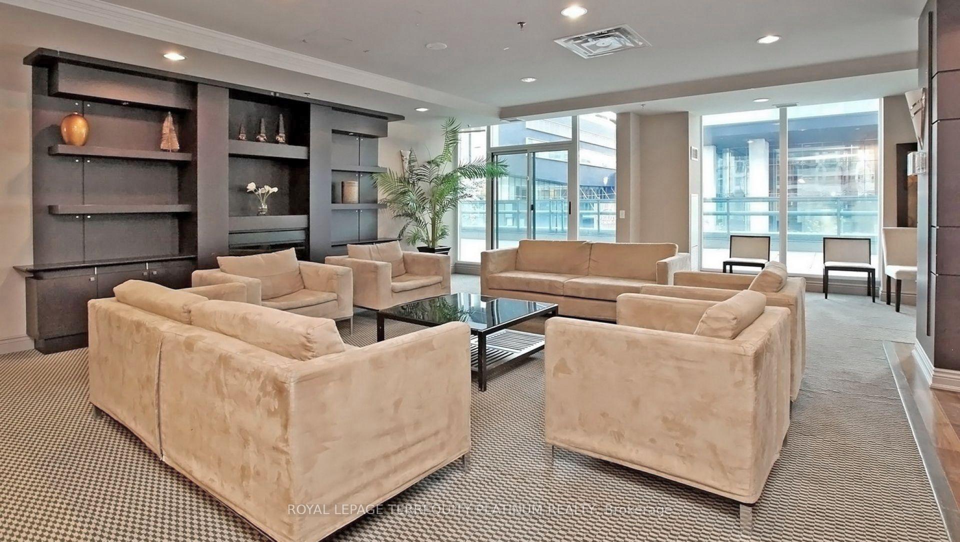 Photo 22 of Unit 1907, 30 Grand Trunk Crescent, Toronto, Waterfront Communities — HOMEH