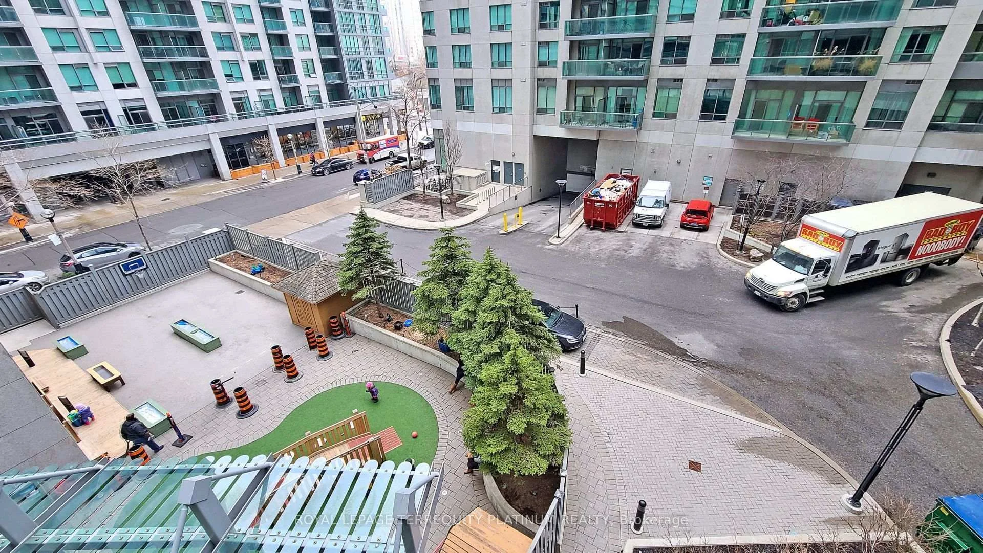Photo 29 of Unit 1907, 30 Grand Trunk Crescent, Toronto, Waterfront Communities — HOMEH